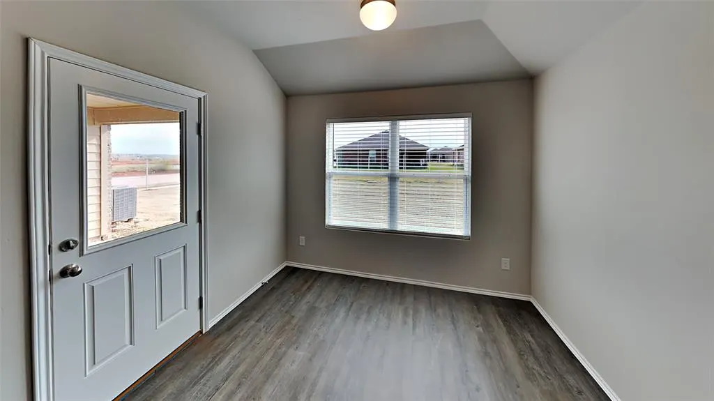 Photo 7 — 5326 Mac Road, Tuttle, OK 73089
