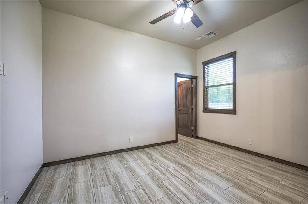 Photo 15 — 2016 NW 23 Street, Newcastle, OK 73065