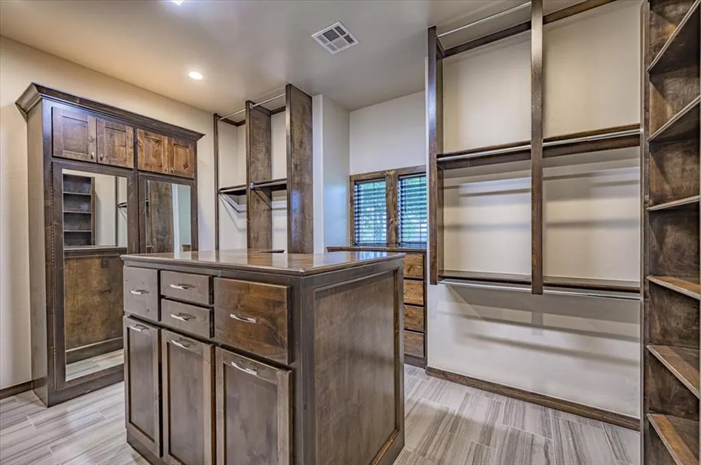 Photo 34 — 2016 NW 23 Street, Newcastle, OK 73065