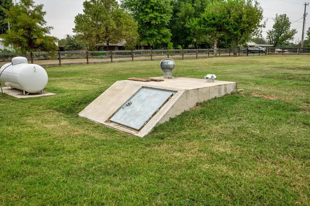 Photo 38 — 2016 NW 23 Street, Newcastle, OK 73065
