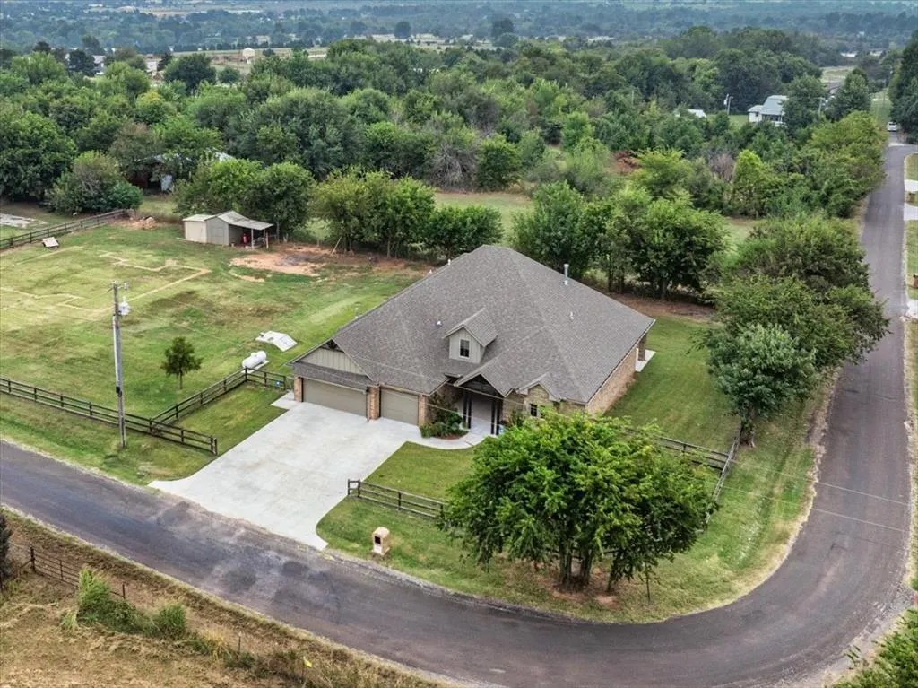 Photo 40 — 2016 NW 23 Street, Newcastle, OK 73065
