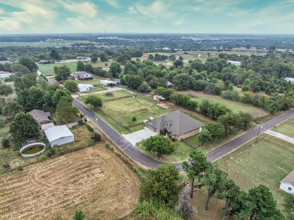 Photo 41 — 2016 NW 23 Street, Newcastle, OK 73065