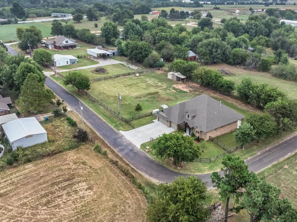 Photo 42 — 2016 NW 23 Street, Newcastle, OK 73065