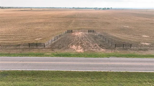 Front exterior — 10110 OK 24 Highway, Maysville, OK 73057