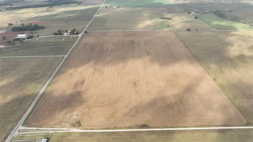 Photo 2 — 10110 OK 24 Highway, Maysville, OK 73057