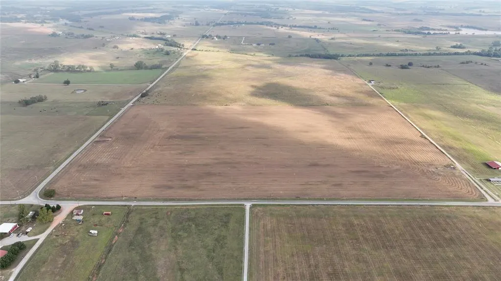 Photo 3 — 10110 OK 24 Highway, Maysville, OK 73057