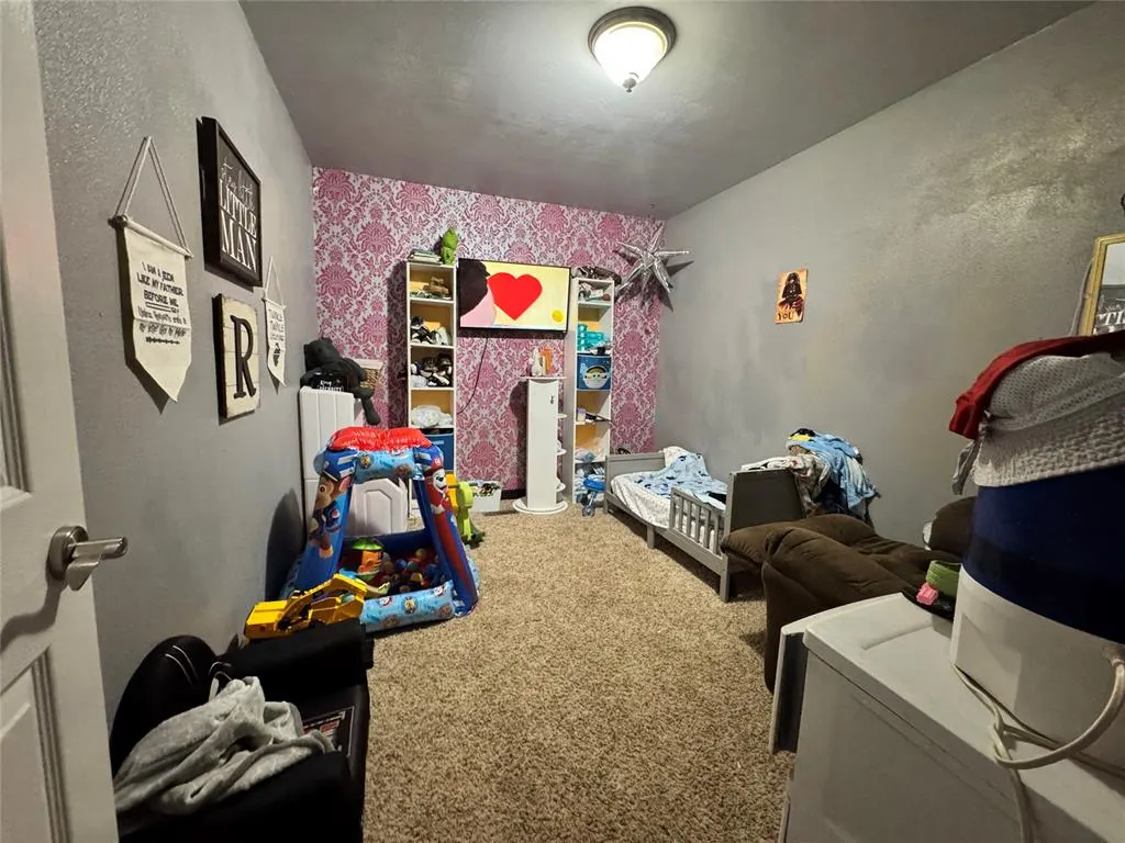Photo 6 — 123 circle dr Circle, Sentinel, OK 73664