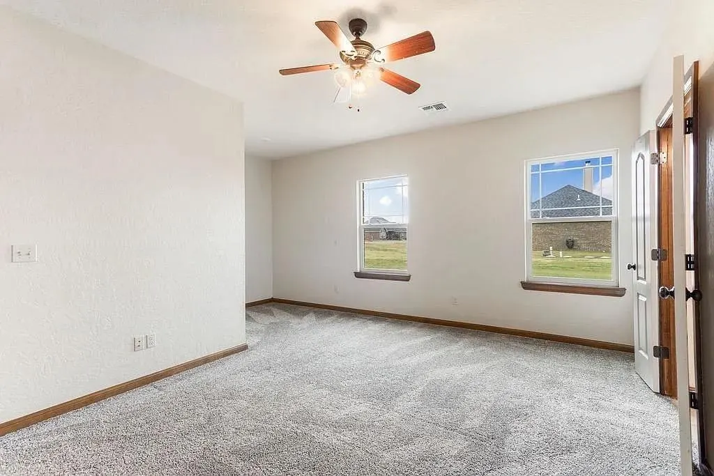 Photo 9 — 275 NE Happy Hollow Lane, Elgin, OK 73538