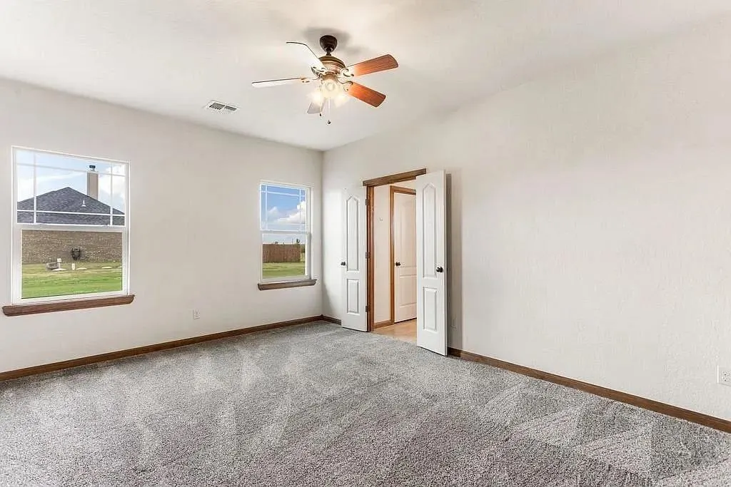 Photo 10 — 275 NE Happy Hollow Lane, Elgin, OK 73538