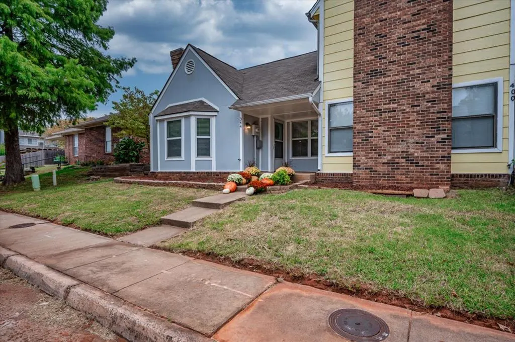 Photo 2 — 344 Abilene Avenue, Edmond, OK 73003