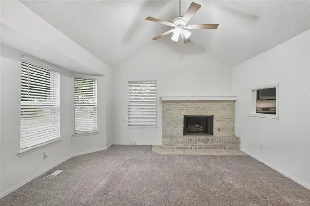 Photo 6 — 344 Abilene Avenue, Edmond, OK 73003