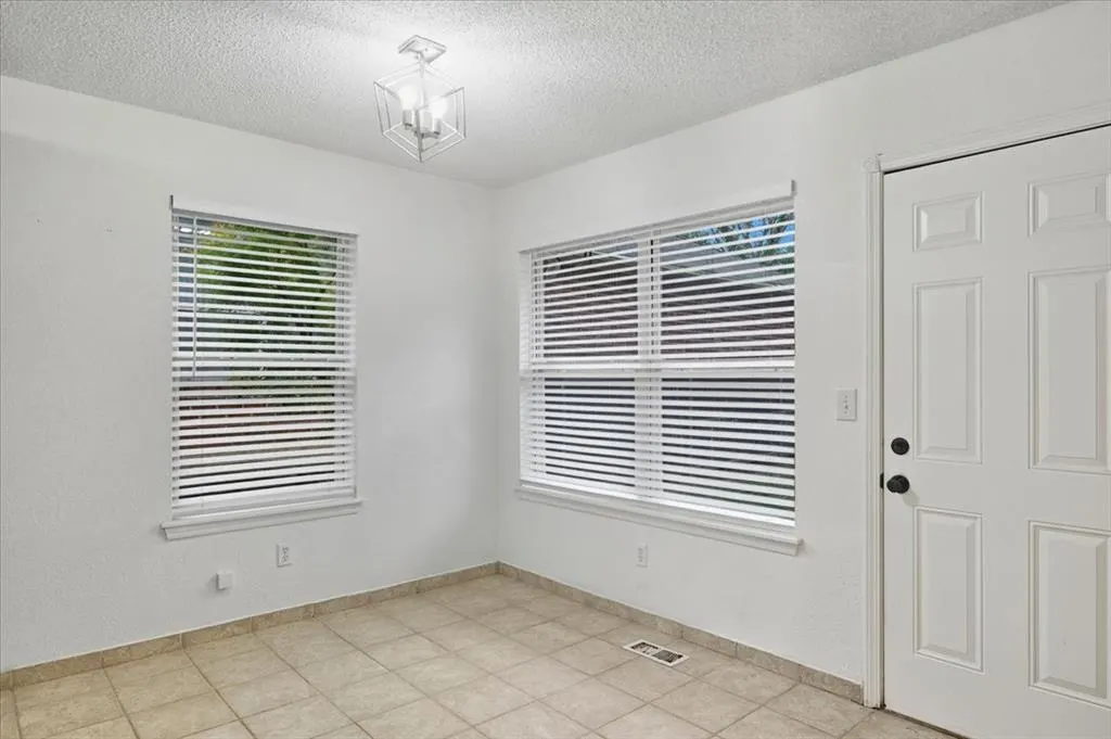 Photo 19 — 344 Abilene Avenue, Edmond, OK 73003