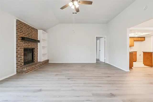 Photo 2 — Address unavailable, Oklahoma City, OK 73135