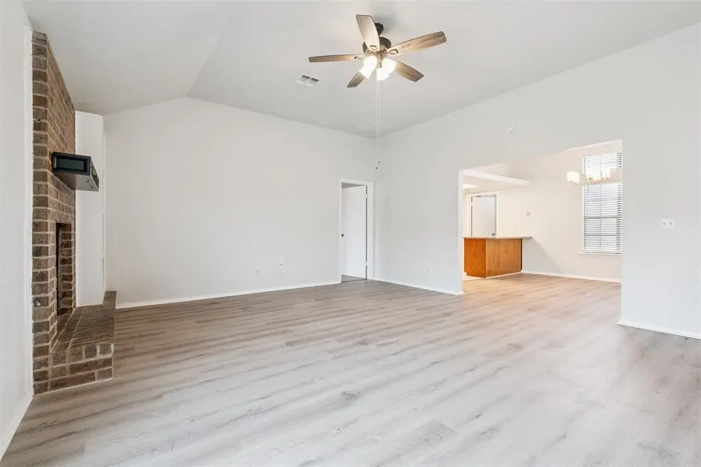 Photo 3 — Address unavailable, Oklahoma City, OK 73135