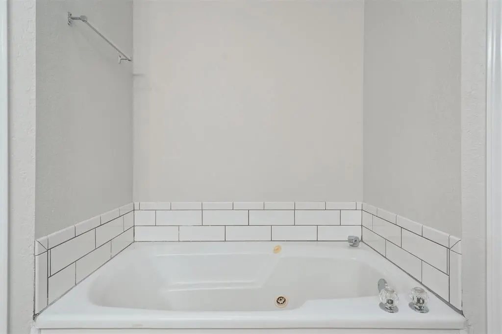 Photo 30 — Address unavailable, Oklahoma City, OK 73135