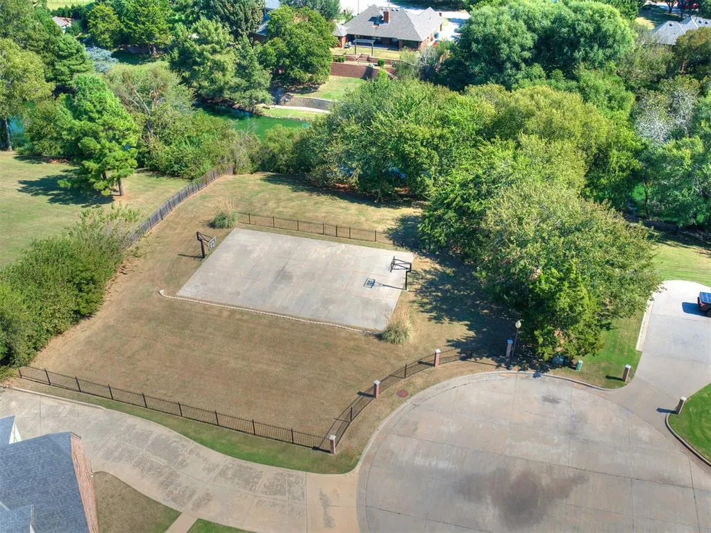 Photo 16 — 4700 Westlakes Road, Norman, OK 73072