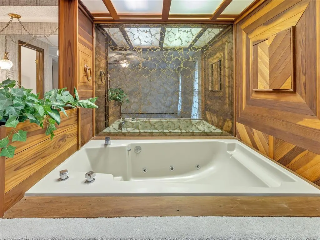 Photo 16 — 10021 Brookmill Court, Oklahoma City, OK 73159