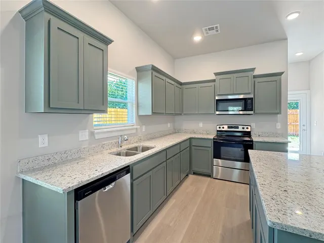 Photo 5 — 1101 N Tucker Avenue, Shawnee, OK 74801