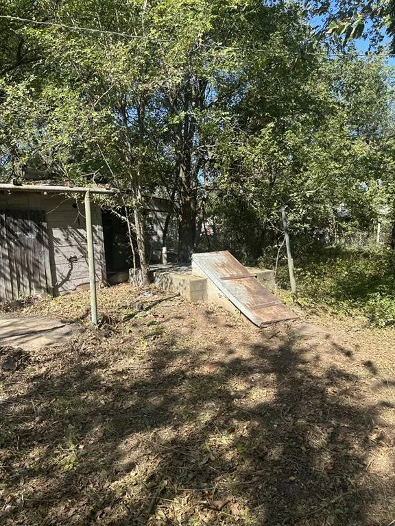 Photo 4 — 118 W Harrison Street, Maud, OK 74854