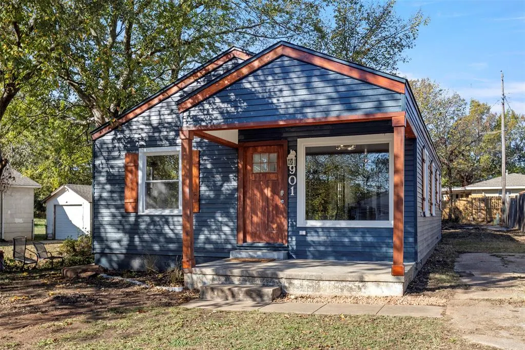 Photo 3 — 901 Harding Street, Seminole, OK 74868