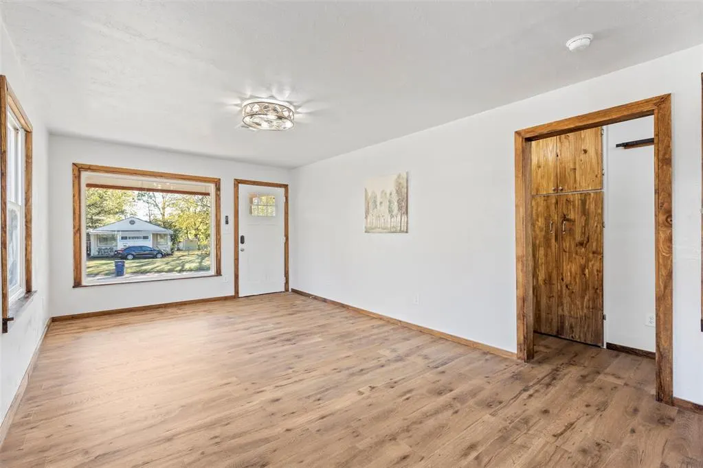 Photo 8 — 901 Harding Street, Seminole, OK 74868