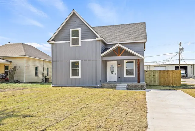 Photo 3 — 718 S Choctaw Avenue, El Reno, OK 73036