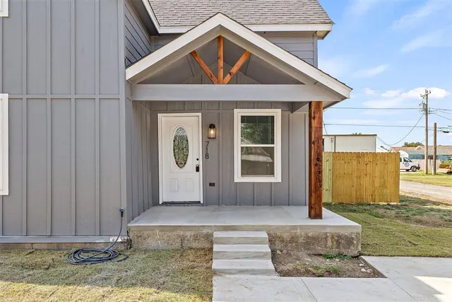 Photo 5 — 718 S Choctaw Avenue, El Reno, OK 73036