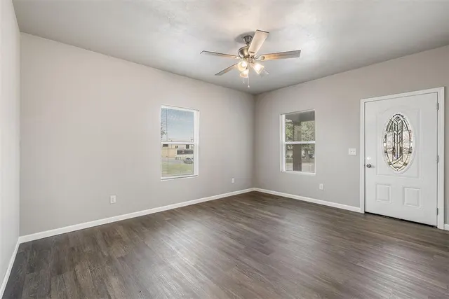 Photo 7 — 718 S Choctaw Avenue, El Reno, OK 73036