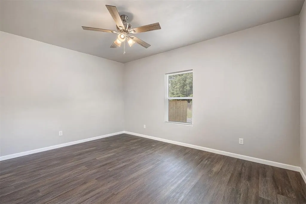 Photo 9 — 718 S Choctaw Avenue, El Reno, OK 73036
