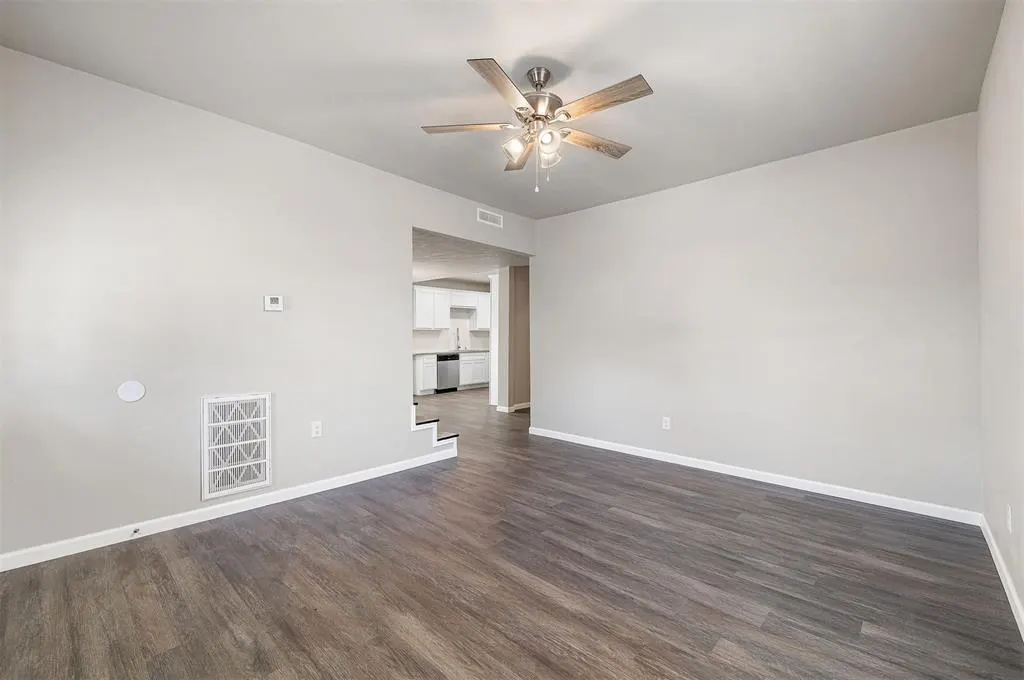Photo 10 — 718 S Choctaw Avenue, El Reno, OK 73036