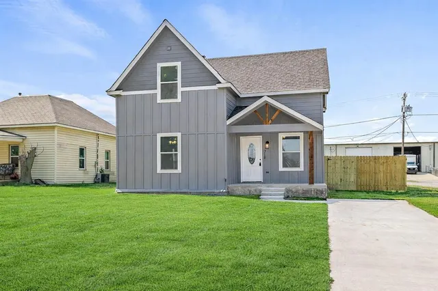 Front exterior — 718 S Choctaw Avenue, El Reno, OK 73036