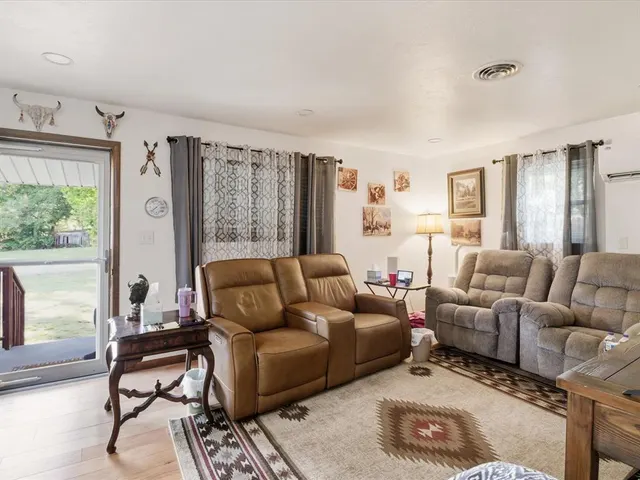 Photo 6 — 210 E Boomer Street, Lexington, OK 73051