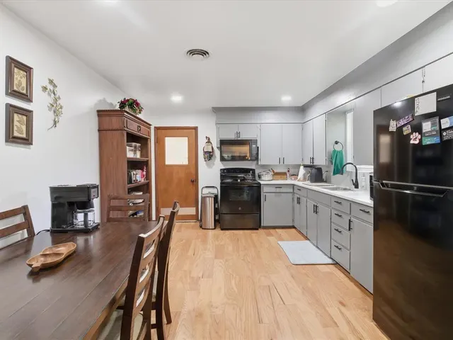 Photo 8 — 210 E Boomer Street, Lexington, OK 73051