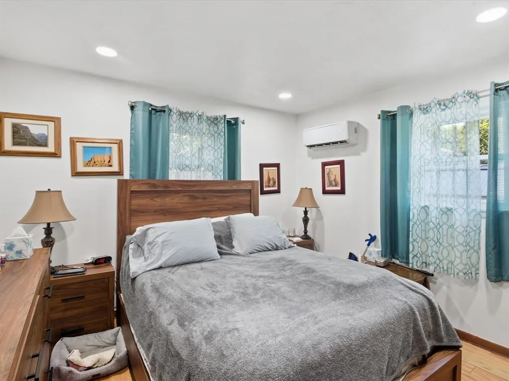 Photo 12 — 210 E Boomer Street, Lexington, OK 73051