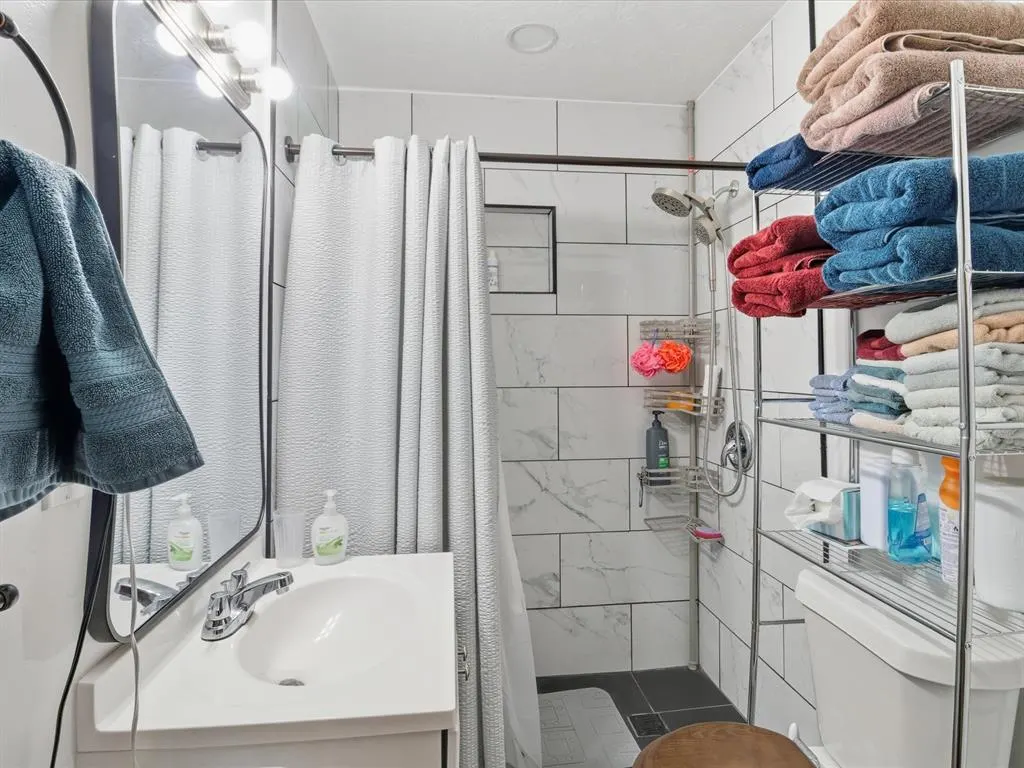 Photo 14 — 210 E Boomer Street, Lexington, OK 73051