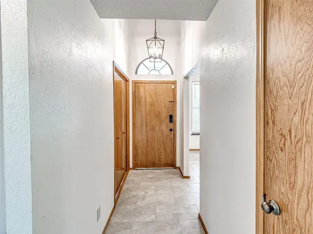 Photo 8 — 8404 Pinewood Drive, Oklahoma City, OK 73135