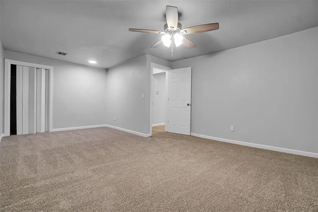 Photo 18 — 519 N West Street, Cordell, OK 73632