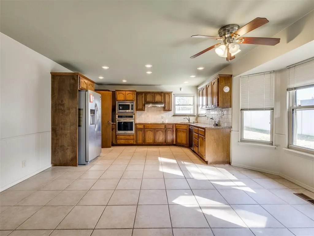 Photo 7 — 3405 E LOUISVILLE Street, Broken Arrow, OK 74014