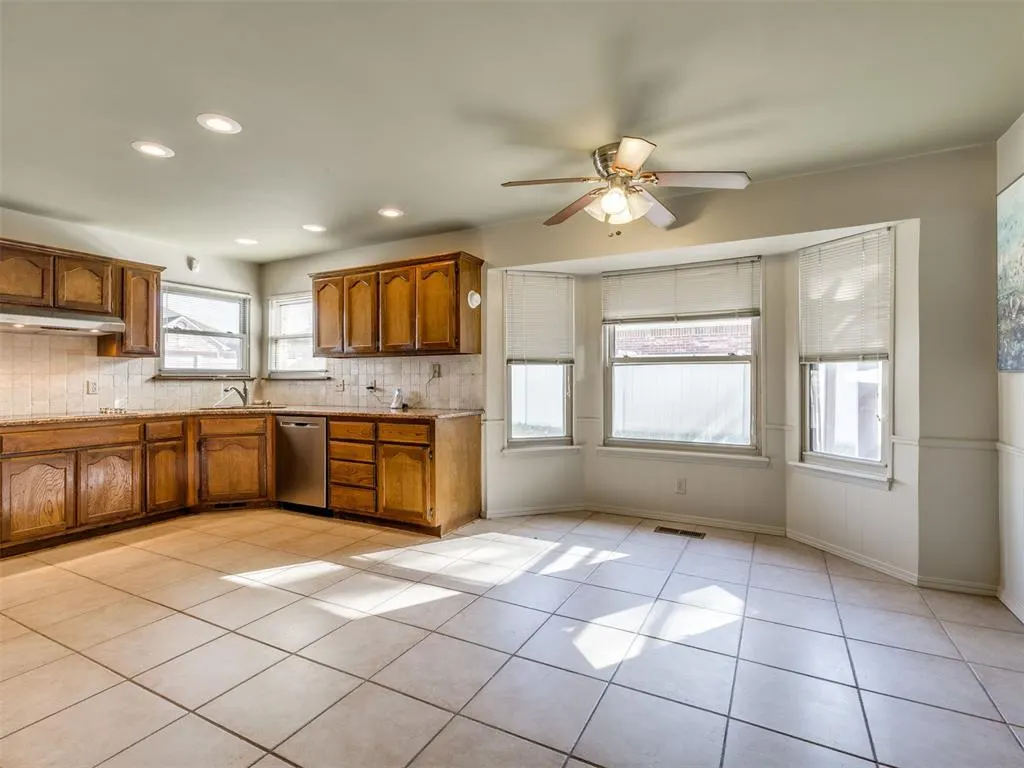Photo 10 — 3405 E LOUISVILLE Street, Broken Arrow, OK 74014