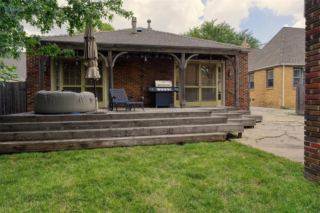 Photo 42 — 216 NW 32nd Street, Oklahoma City, OK 73118
