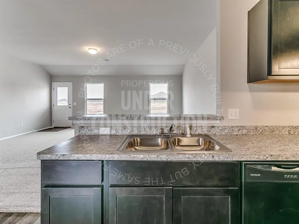 Photo 11 — 13423 Dewberry Road, McLoud, OK 74851