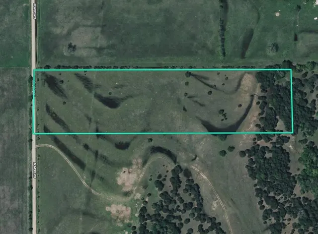 Photo 2 — 001 N 3490 Road, Sparks, OK 74869