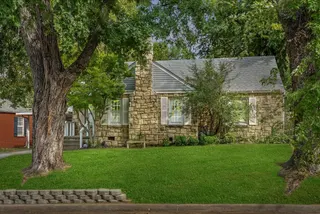 Sold home at 1435 S Marion Avenue