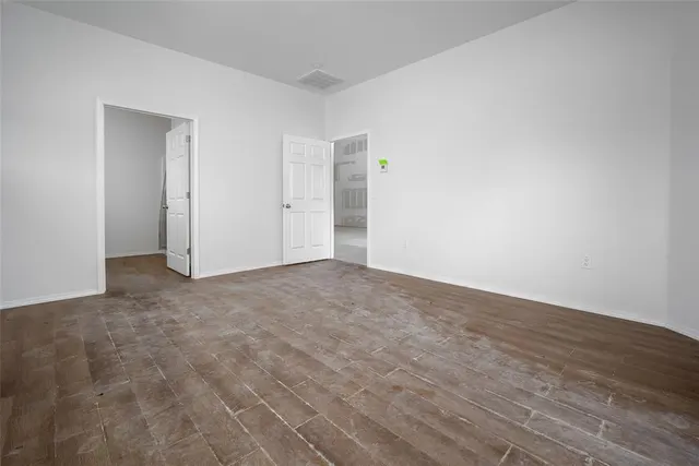 Photo 5 — 236 Chisholm Trail Way 302, Mustang, OK 73064