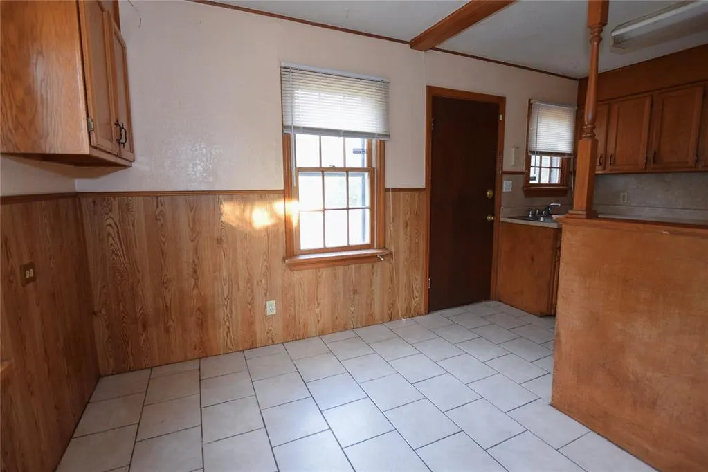 Photo 14 — 504 E Rickenbacker Drive, Midwest City, OK 73110
