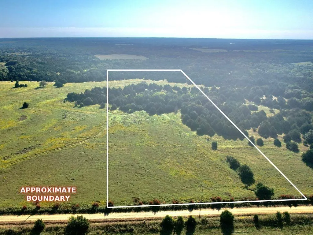 Front exterior — 0003 N 3490 Road, Sparks, OK 74869