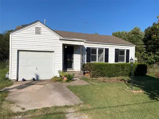 Sold home at 1007 S Canadian Avenue