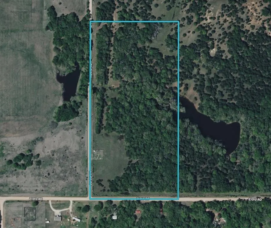 Photo 2 — 0005 N 3490 Road, Sparks, OK 74869