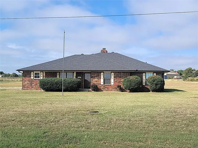 Front exterior — 3919 Morgan Road, Piedmont, OK 73078