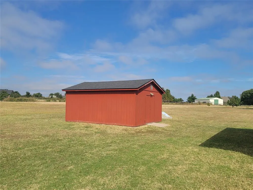 Photo 9 — 3919 Morgan Road, Piedmont, OK 73078